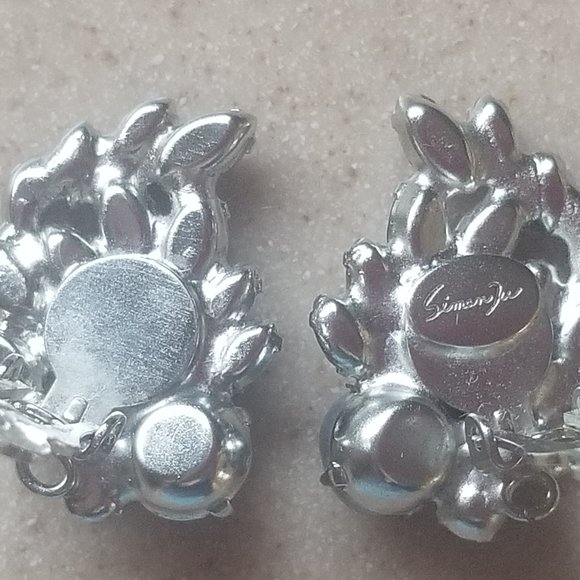 HAUTE COUTURE SIMAN TU BLACK GRAY FLORAL CLUSTER STATEMENT CRYSTAL PEARL EARRING - Picture 11 of 15